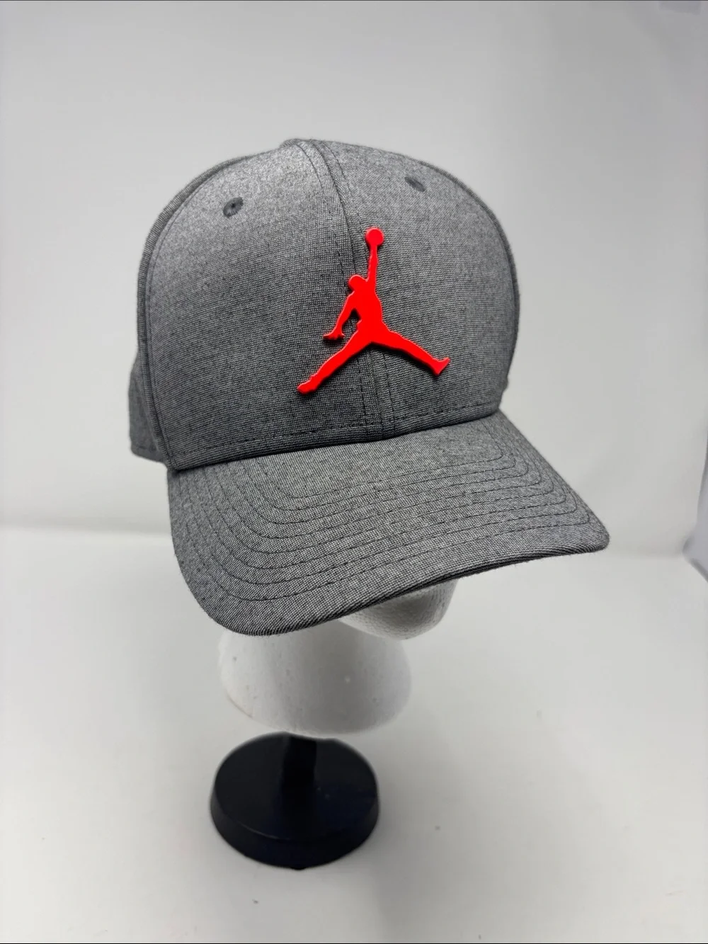 Jordan Heather Grey Hat with Red Jumpman